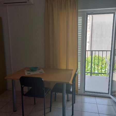 Apartmani Dzapo Srima Buitenkant foto