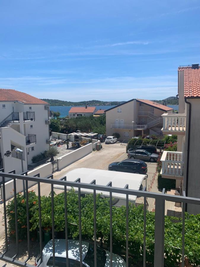 Apartmani Dzapo Srima Buitenkant foto