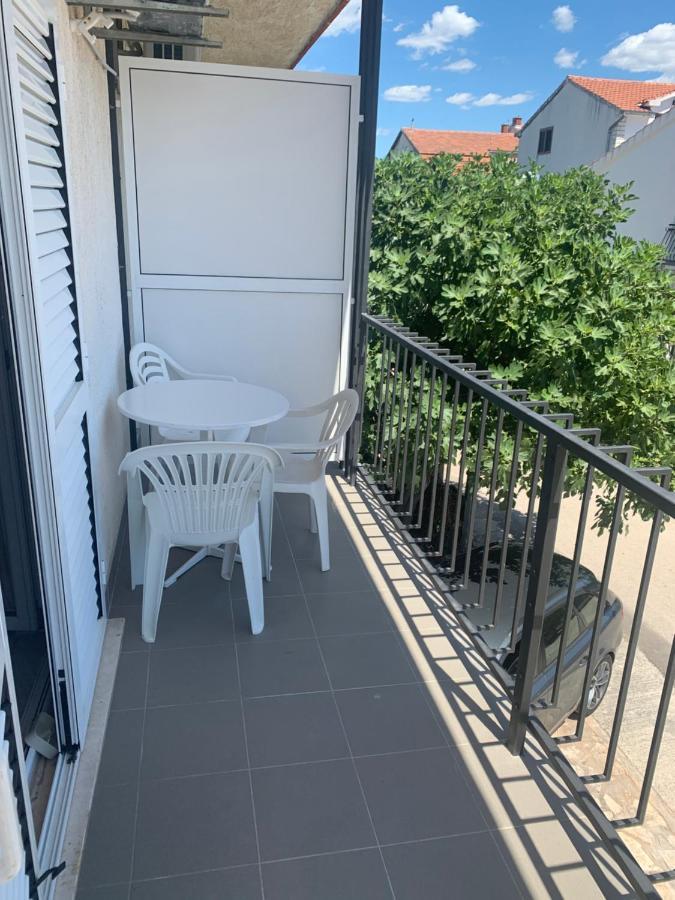 Apartmani Dzapo Srima Buitenkant foto