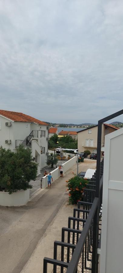 Apartmani Dzapo Srima Buitenkant foto